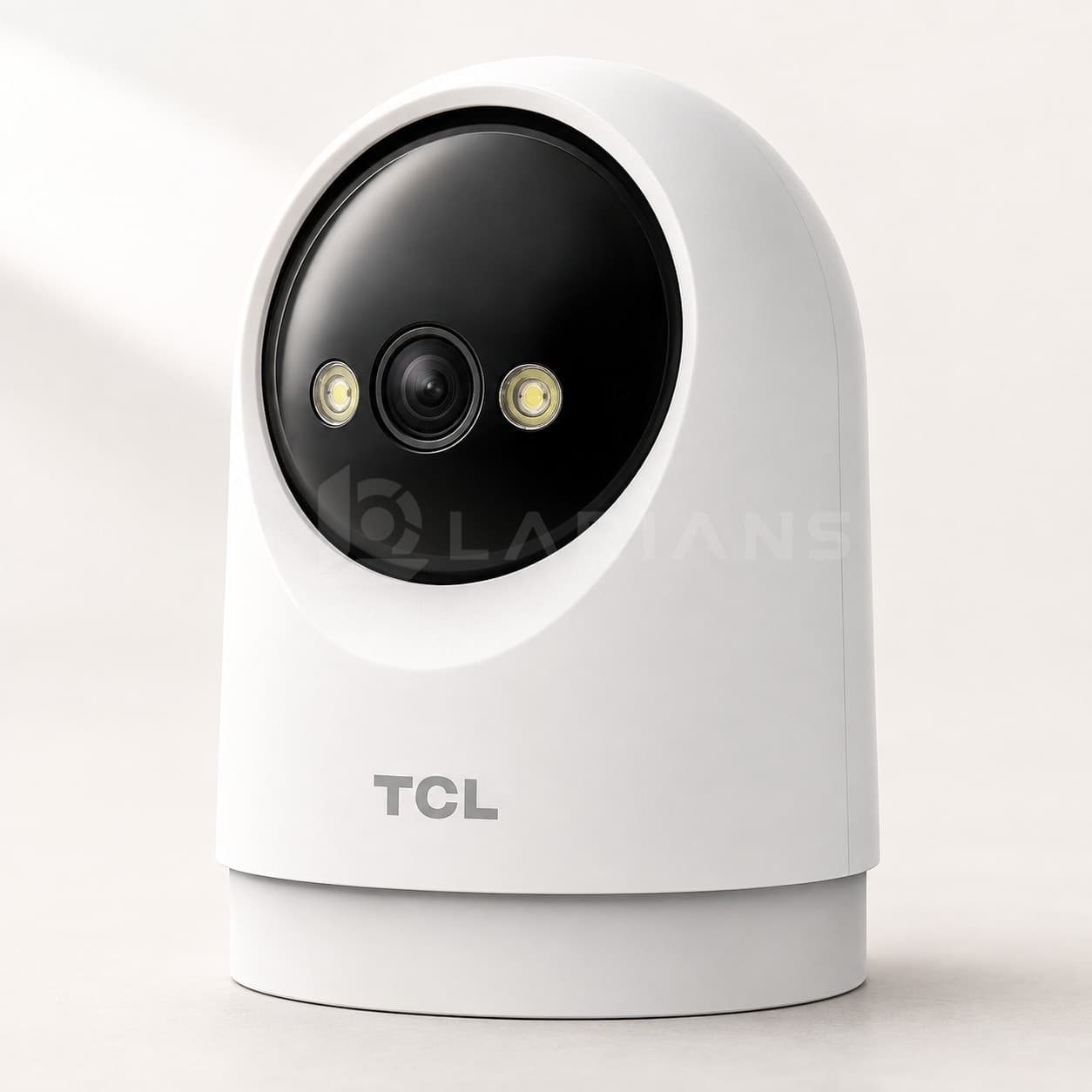 Домашняя камера видеонаблюдения TCL C1L1-U — вид спереди